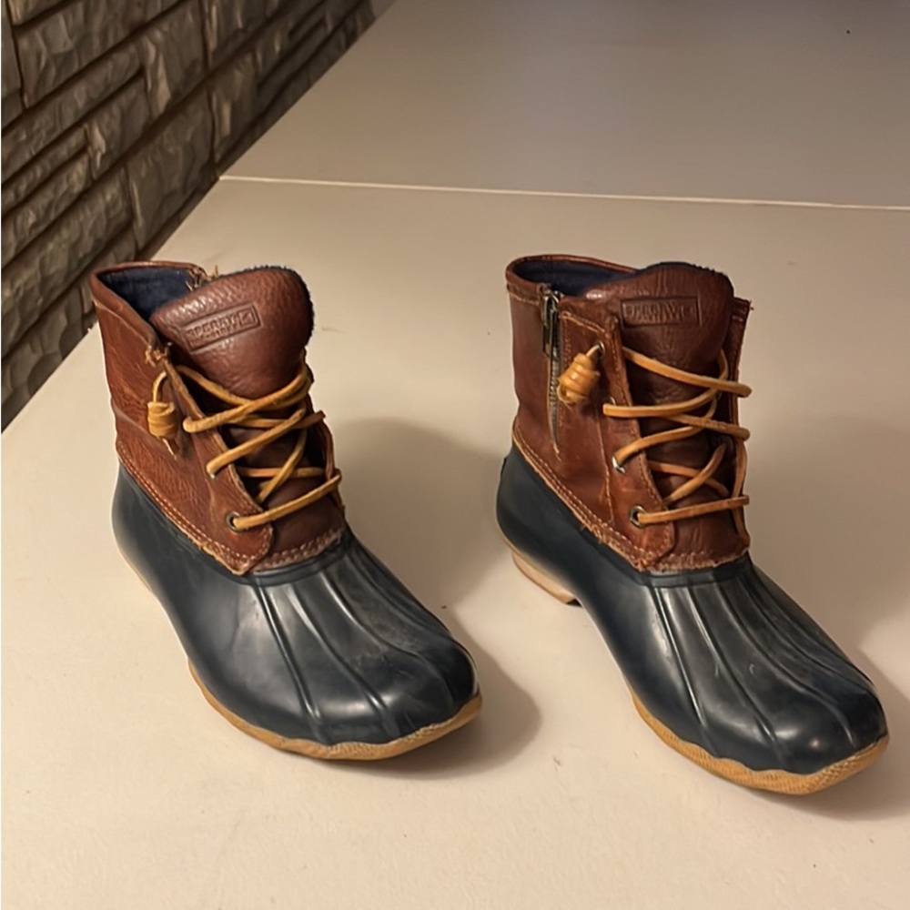 Sperry duck boots